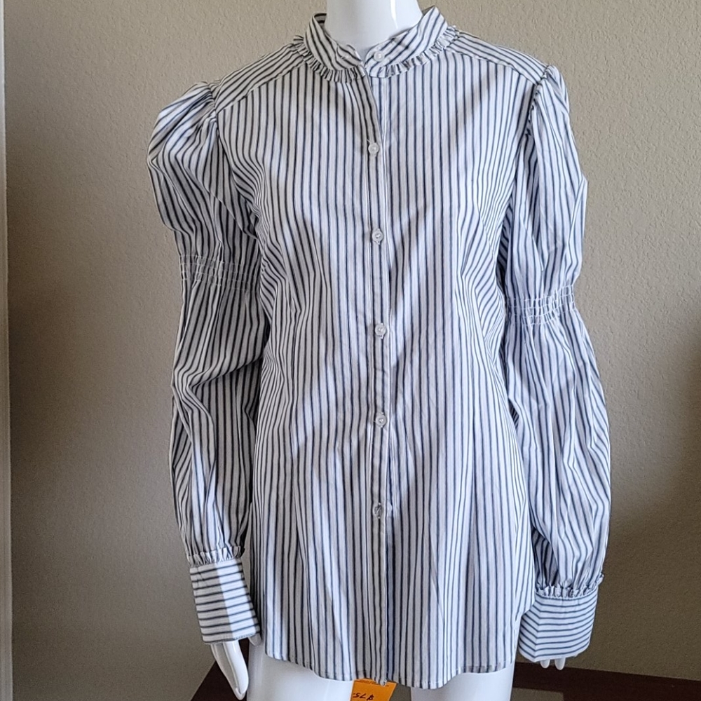 NWT MAX STUDIO Striped puff sleeve ladies shirt
